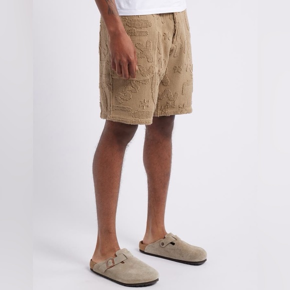 OAS Brown Cleo Textured Shorts in Medium - Picture 4 of 10